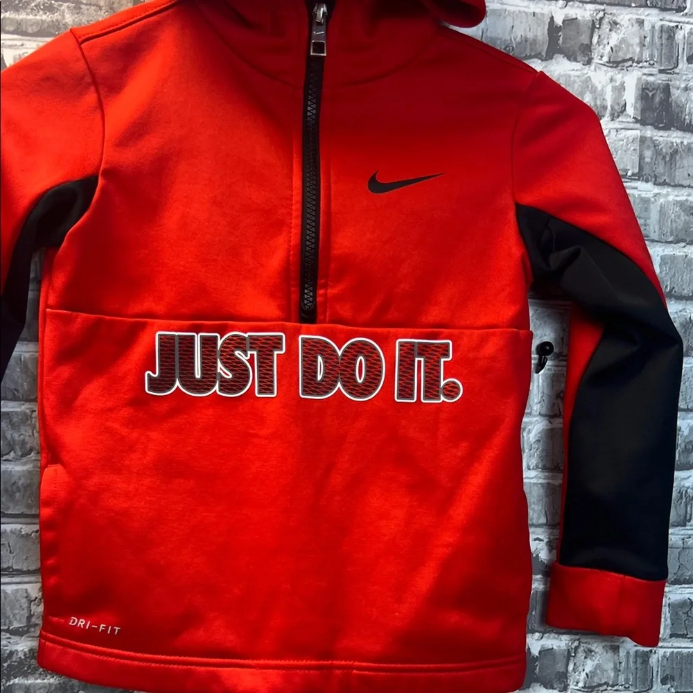 Boy's Nike‎ Kids Bold Red and Black Hoodie
